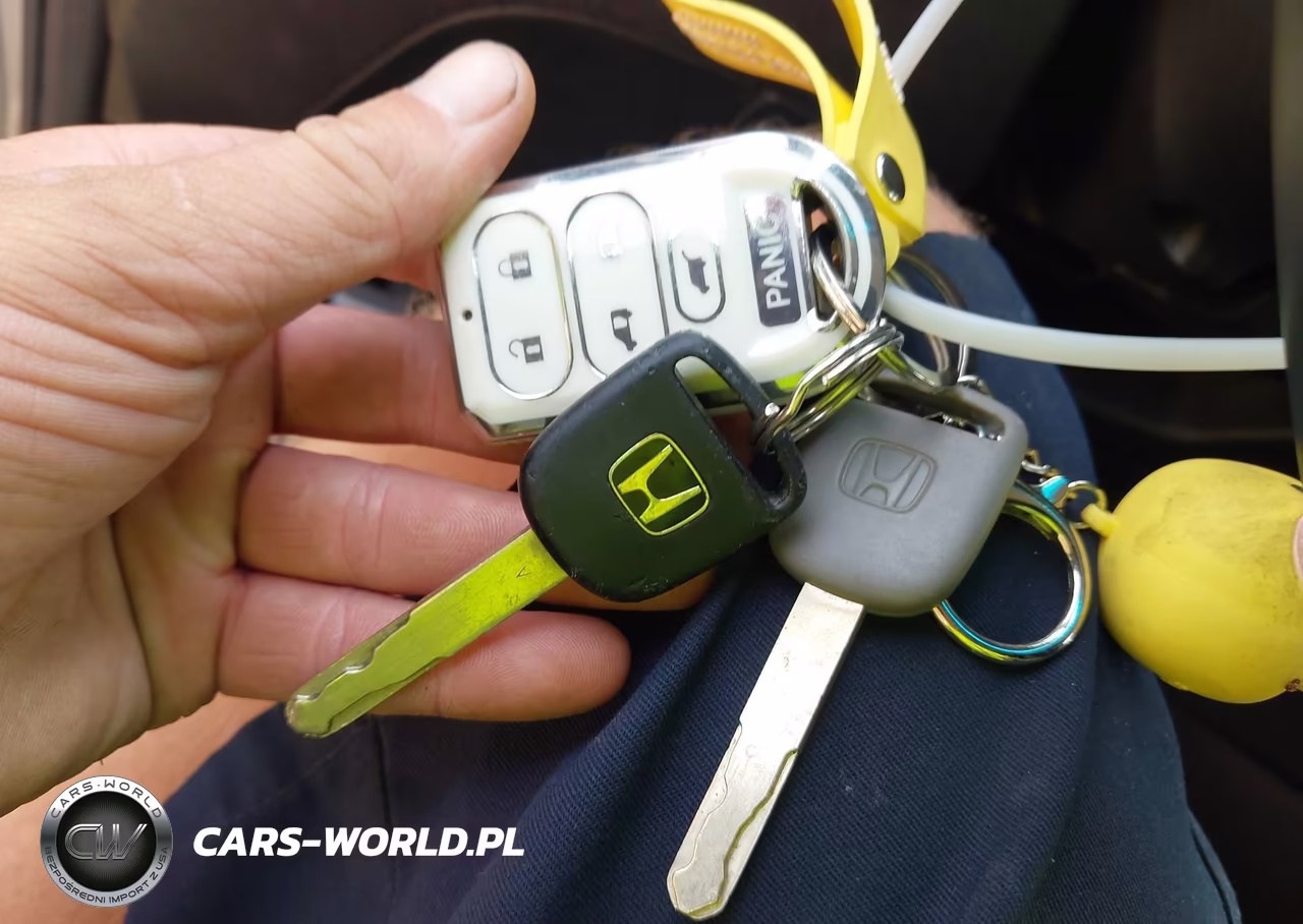 2008 Honda Odyssey Touring VIN:5FNRL38918B018927 - 11