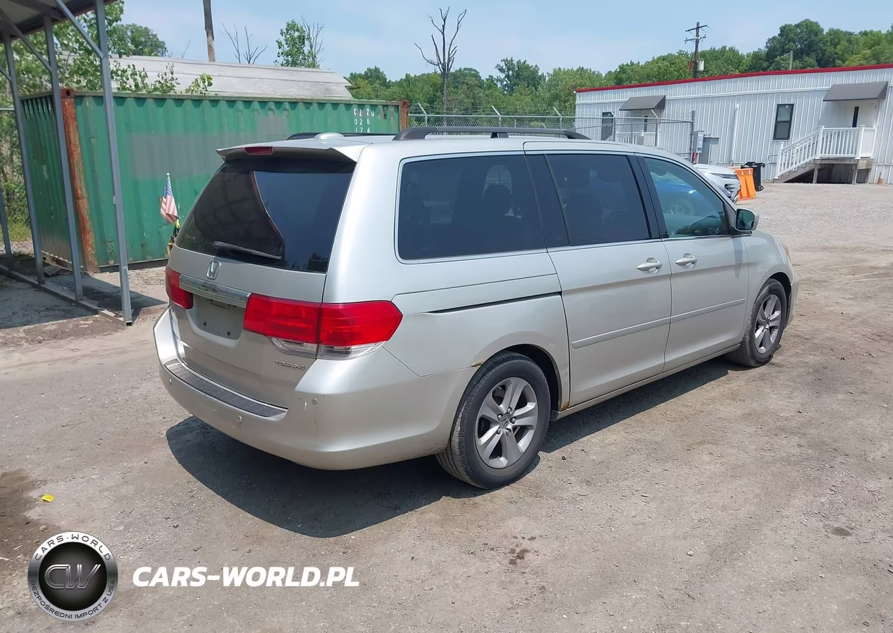 2008 Honda Odyssey Touring VIN:5FNRL38918B018927 - 4