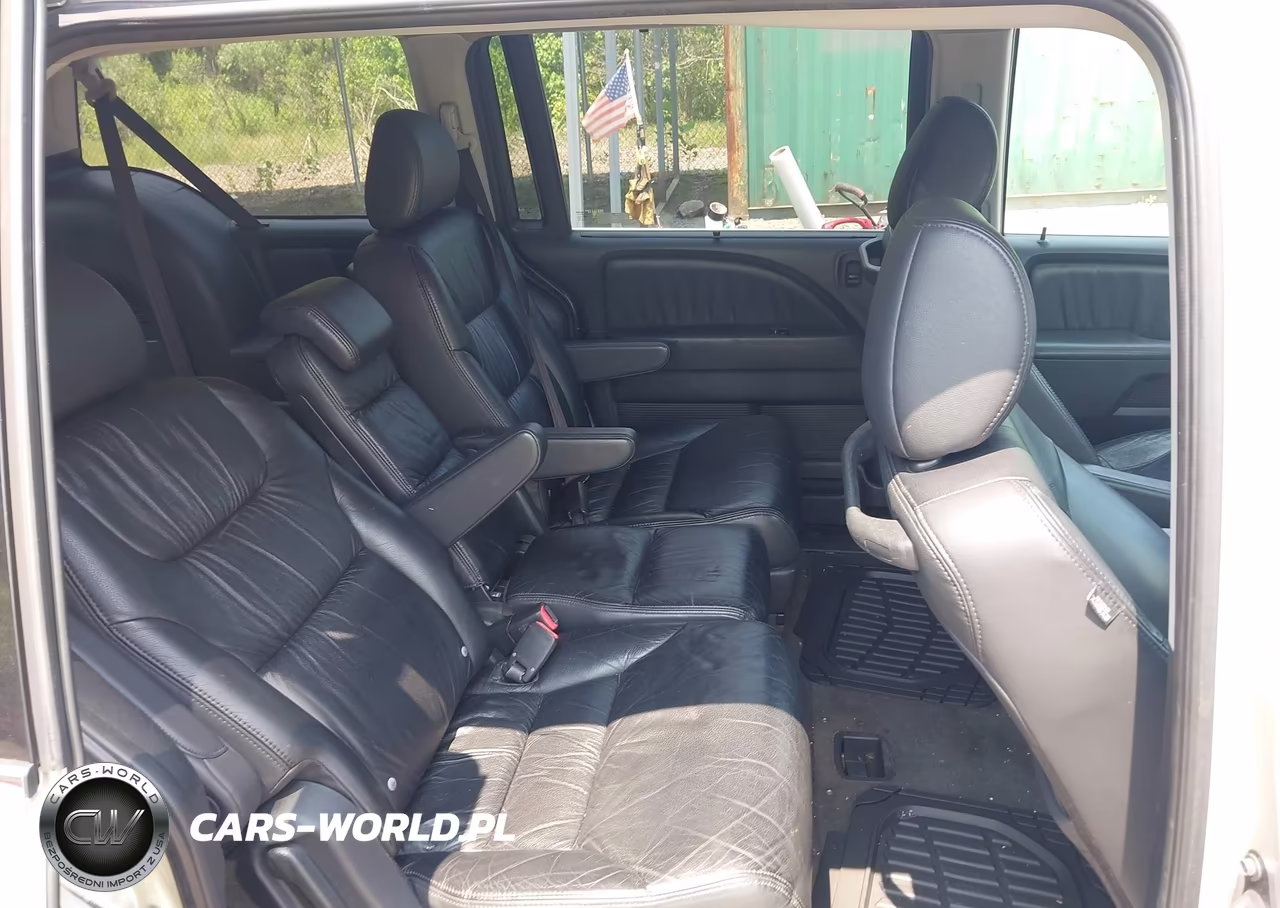 2008 Honda Odyssey Touring VIN:5FNRL38918B018927 - 8