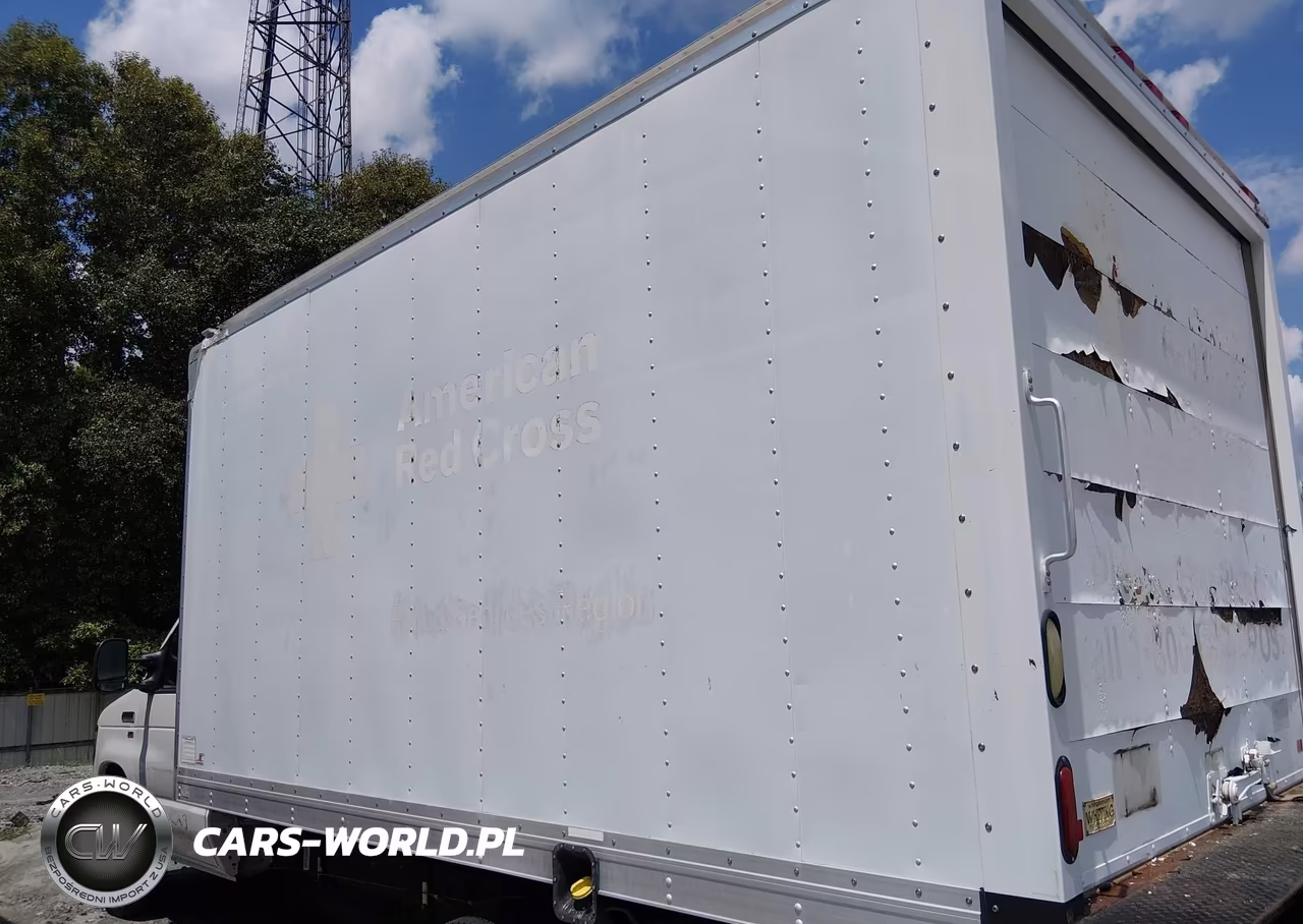 2011 Ford Econoline Commercial Cutaway VIN:1FDXE4FL3BDA19853 - 14