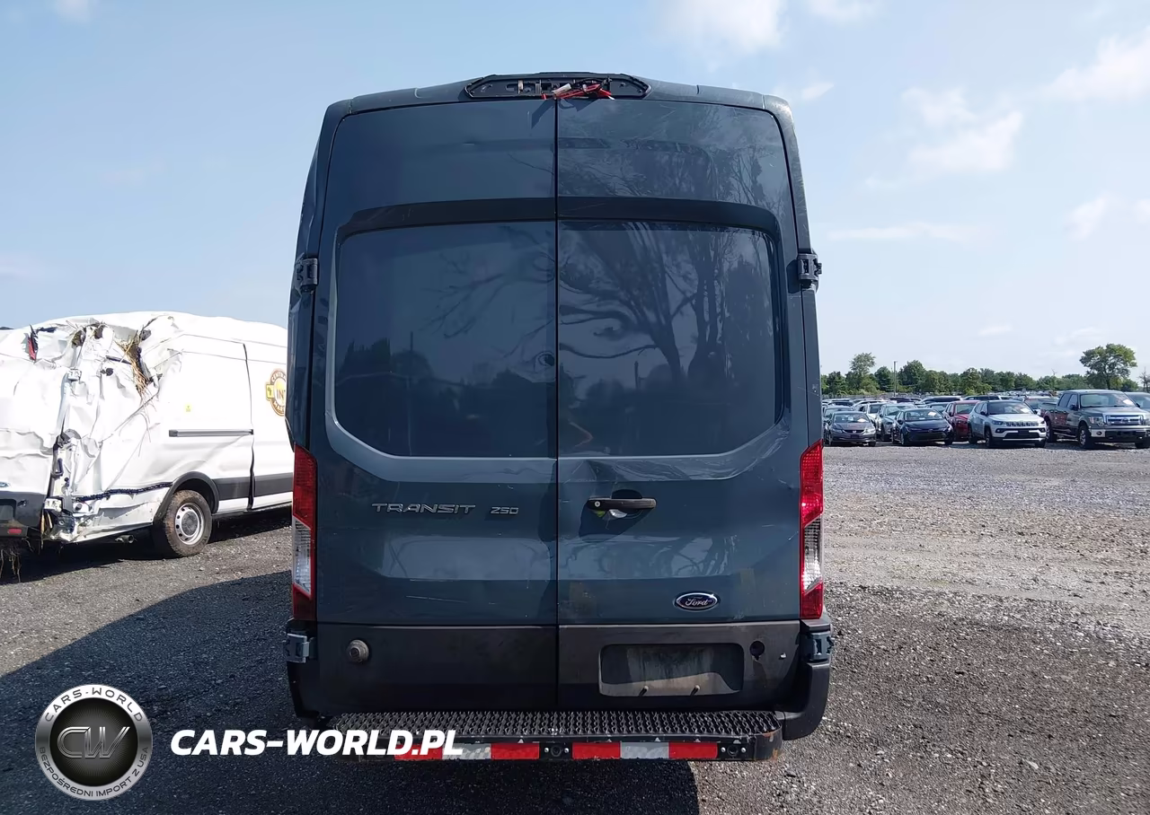 2019 Ford Transit-250 VIN:1FTYR3XM1KKB29004 - 16