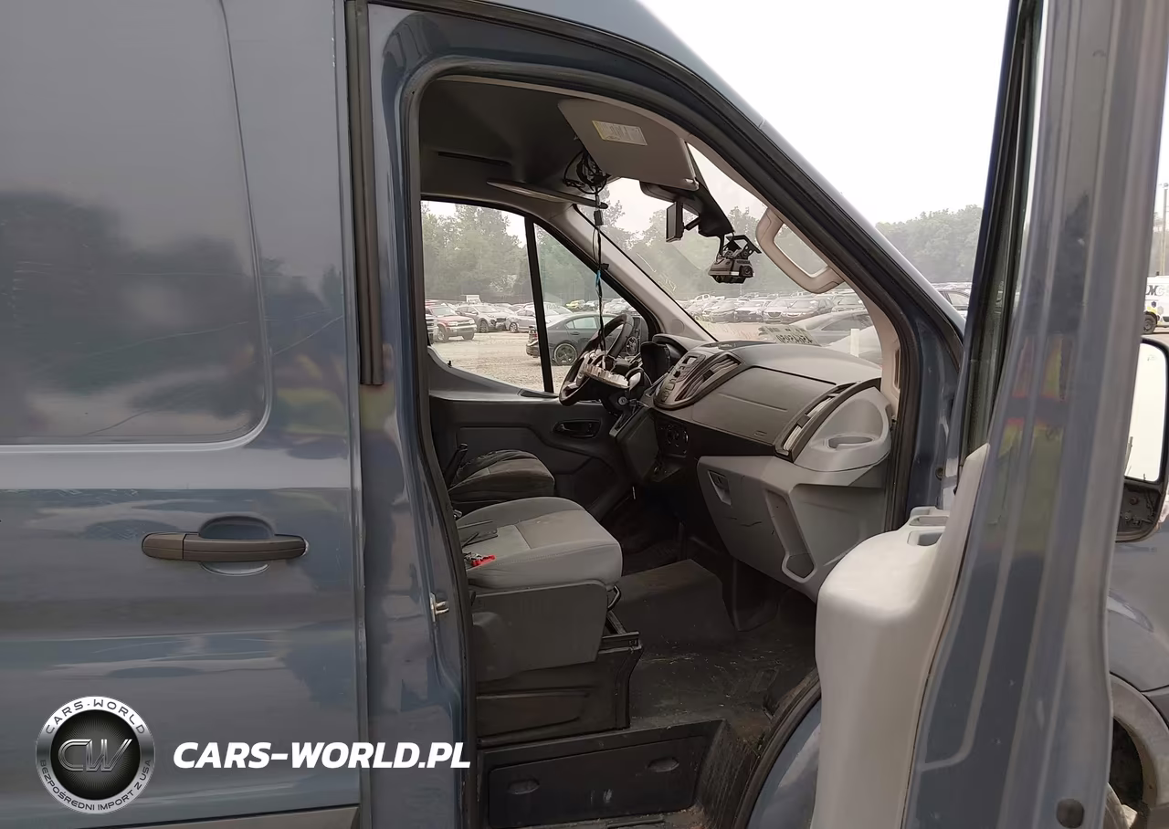 2019 Ford Transit-250 VIN:1FTYR3XM1KKB29004 - 5