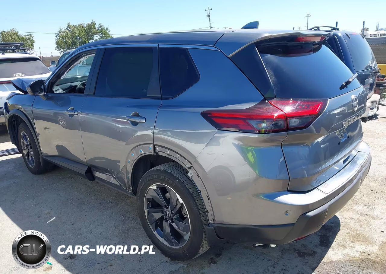 2025 Nissan Rogue Sv Fwd VIN:JN8BT3BAXSW005668 - 3