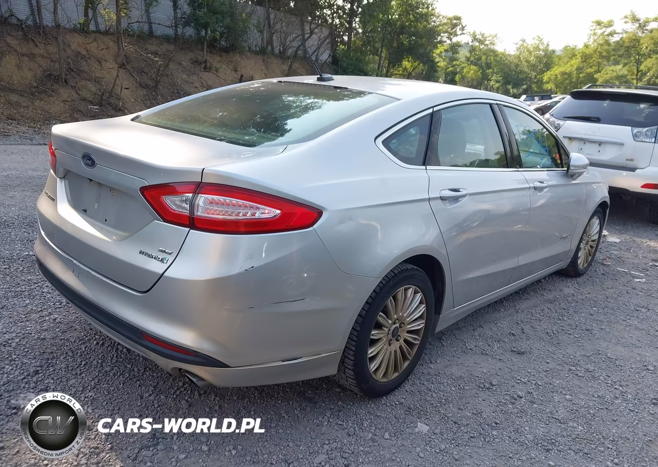 2013 Ford Fusion Hybrid Se VIN:3FA6P0LUXDR223341 - 4