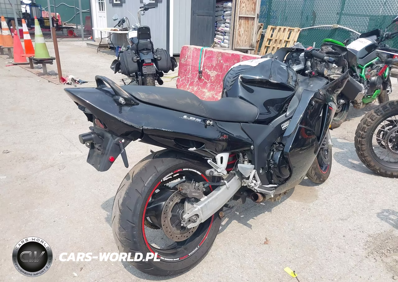 1997 Honda Cbr1100 Xx VIN:JH2SC3503VM000785 - 4