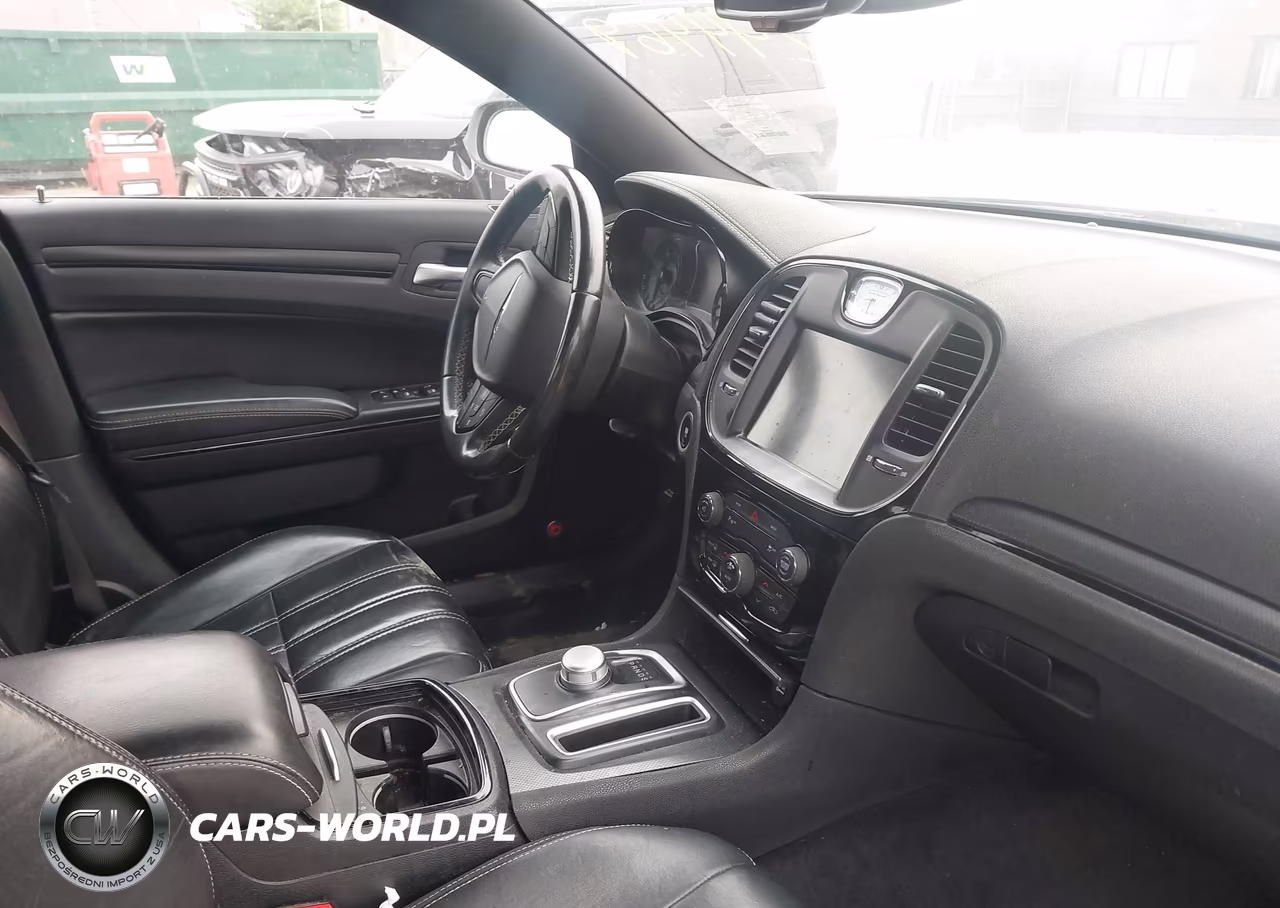 2016 Chrysler 300 300S VIN:2C3CCAGGXGH244469 - 5