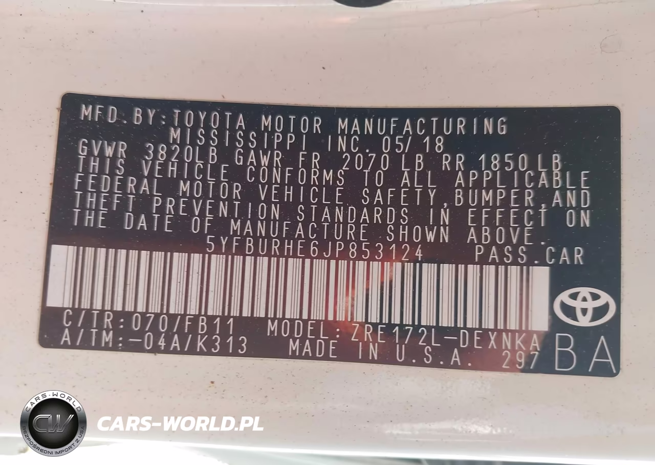 2018 Toyota Corolla Le VIN:5YFBURHE6JP853124 - 9