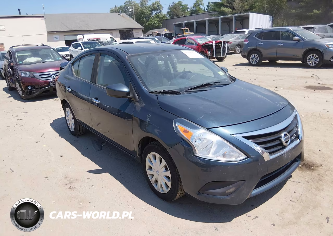 2017 Nissan Versa 1.6 Sv