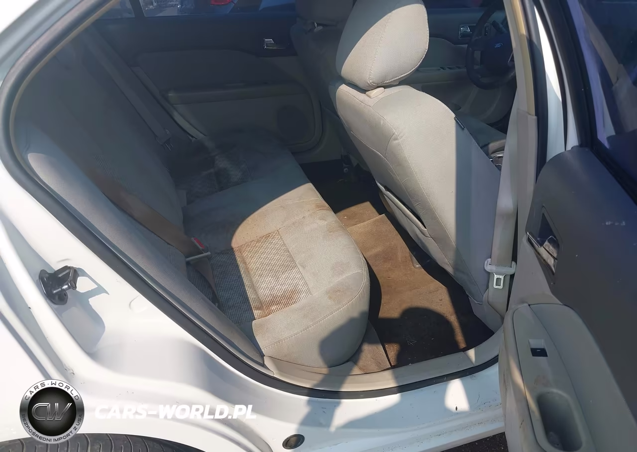 2012 Ford Fusion Se VIN:3FAHP0HA2CR379752 - 8