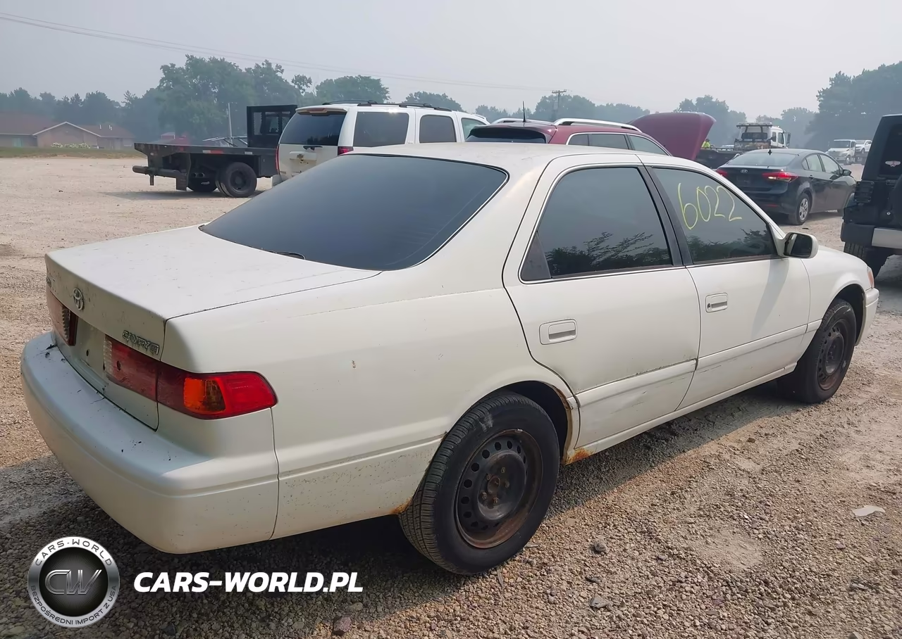 2000 Toyota Camry Ce VIN:4T1BG22K2YU737795 - 4