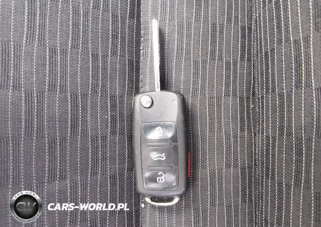 2012 Volkswagen Tiguan S VIN:WVGBV7AX8CW089411 - 11