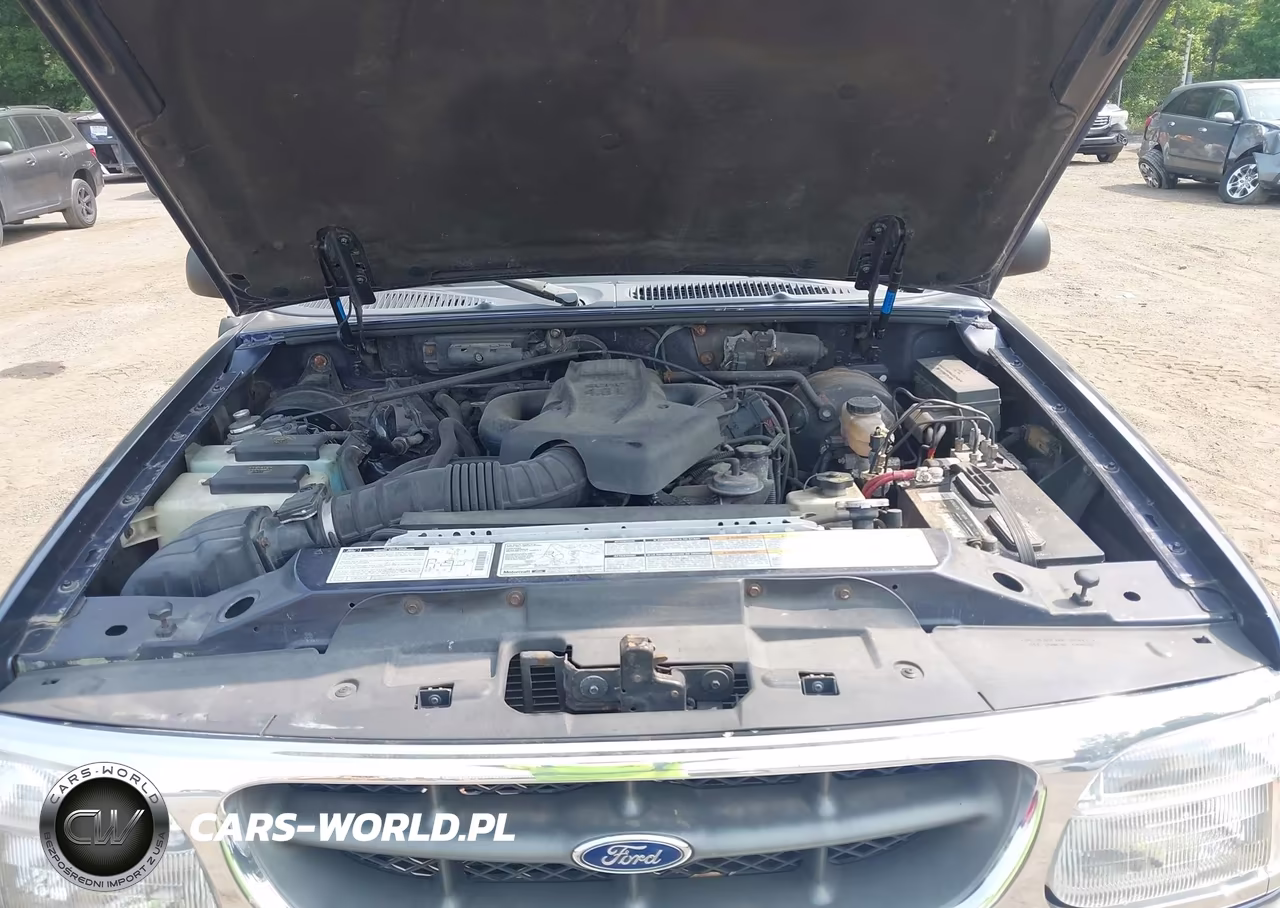 2000 Ford Explorer Eddie Bauer VIN:1FMDU74E7YZA66858 - 10