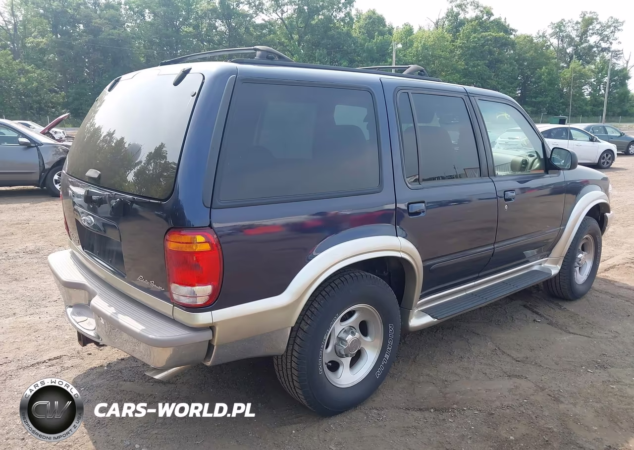 2000 Ford Explorer Eddie Bauer VIN:1FMDU74E7YZA66858 - 4