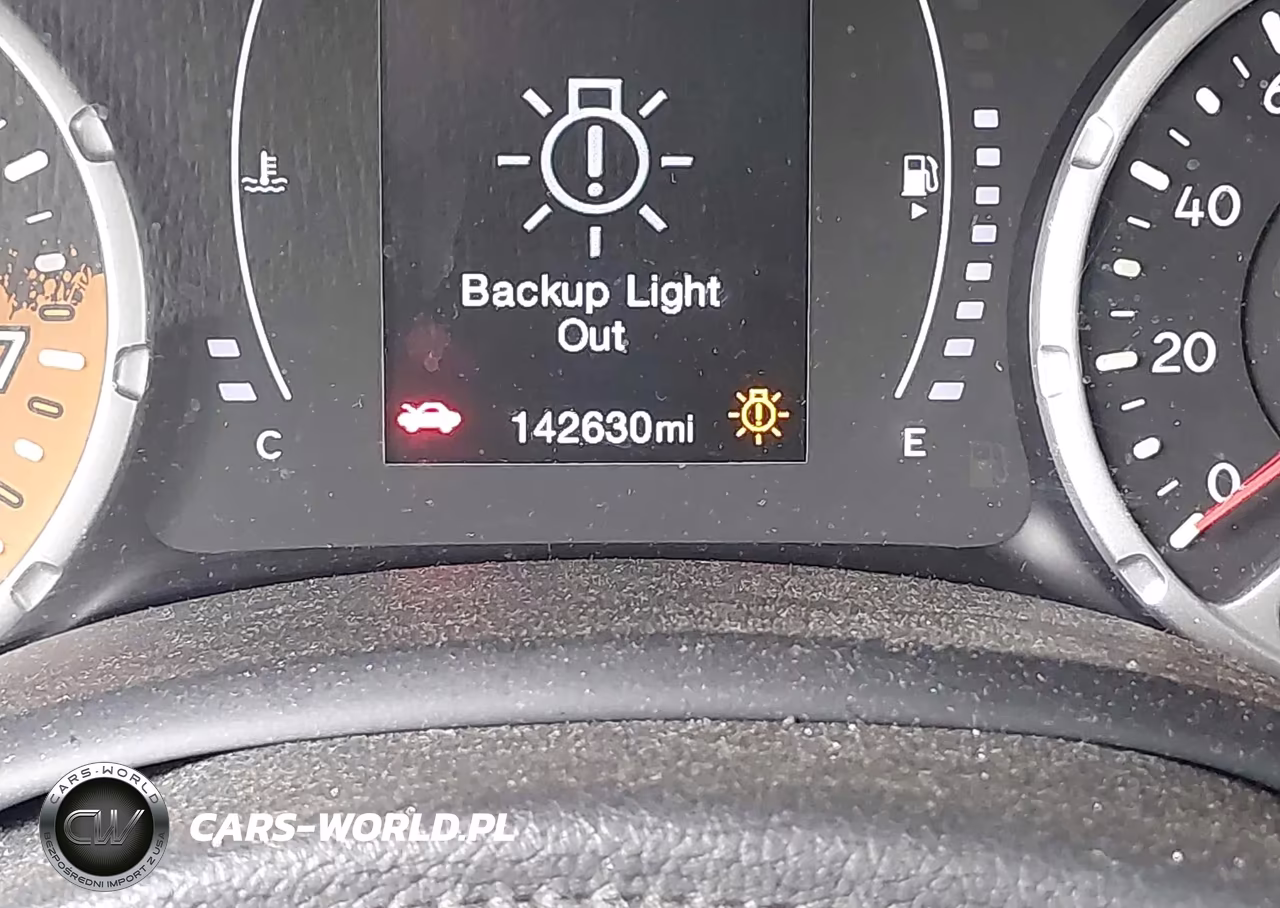 2018 Jeep Renegade Sport 4X4 VIN:ZACCJBAB2JPJ41523 - 15