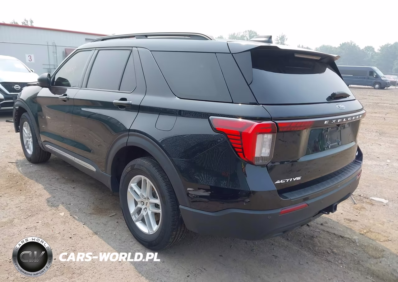 2025 Ford Explorer Active VIN:1FMUK8DH2SGC57760 - 3