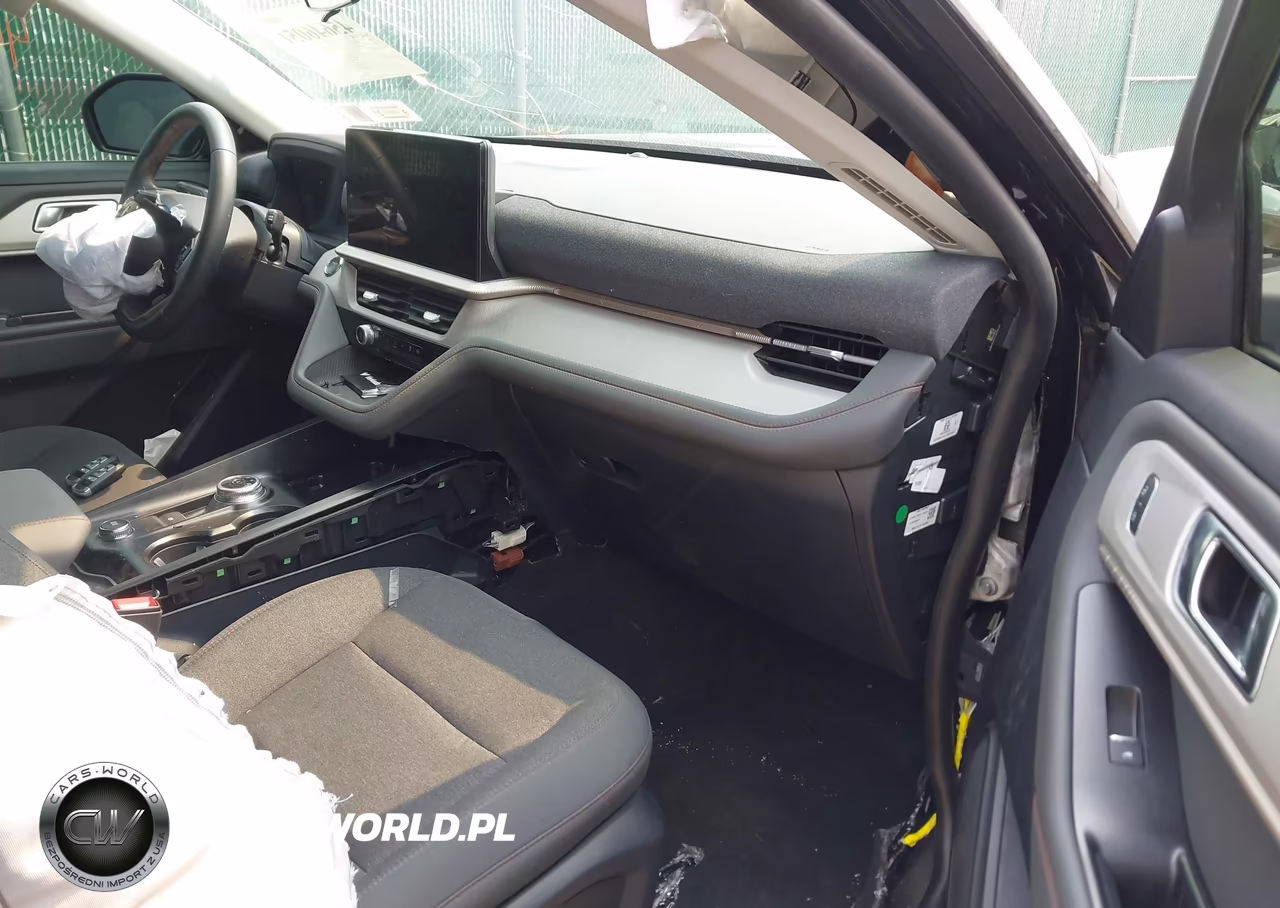 2025 Ford Explorer Active VIN:1FMUK8DH2SGC57760 - 5