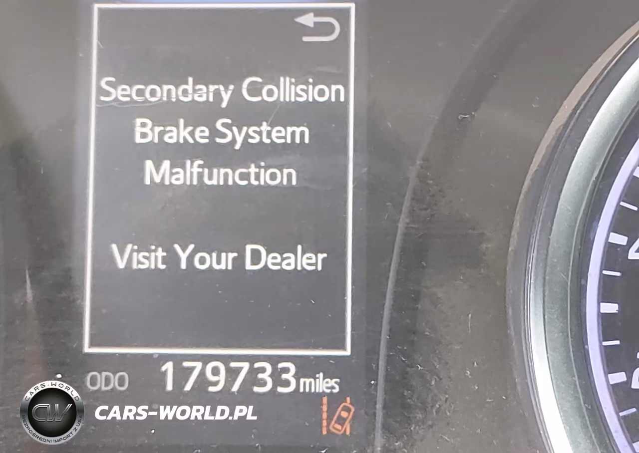 2018 Toyota Camry Le VIN:4T1B11HK6JU124751 - 15