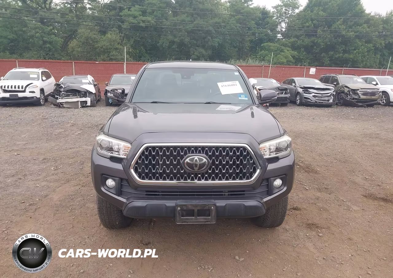 2018 Toyota Tacoma Trd Off Road VIN:3TMCZ5AN7JM180778 - 12