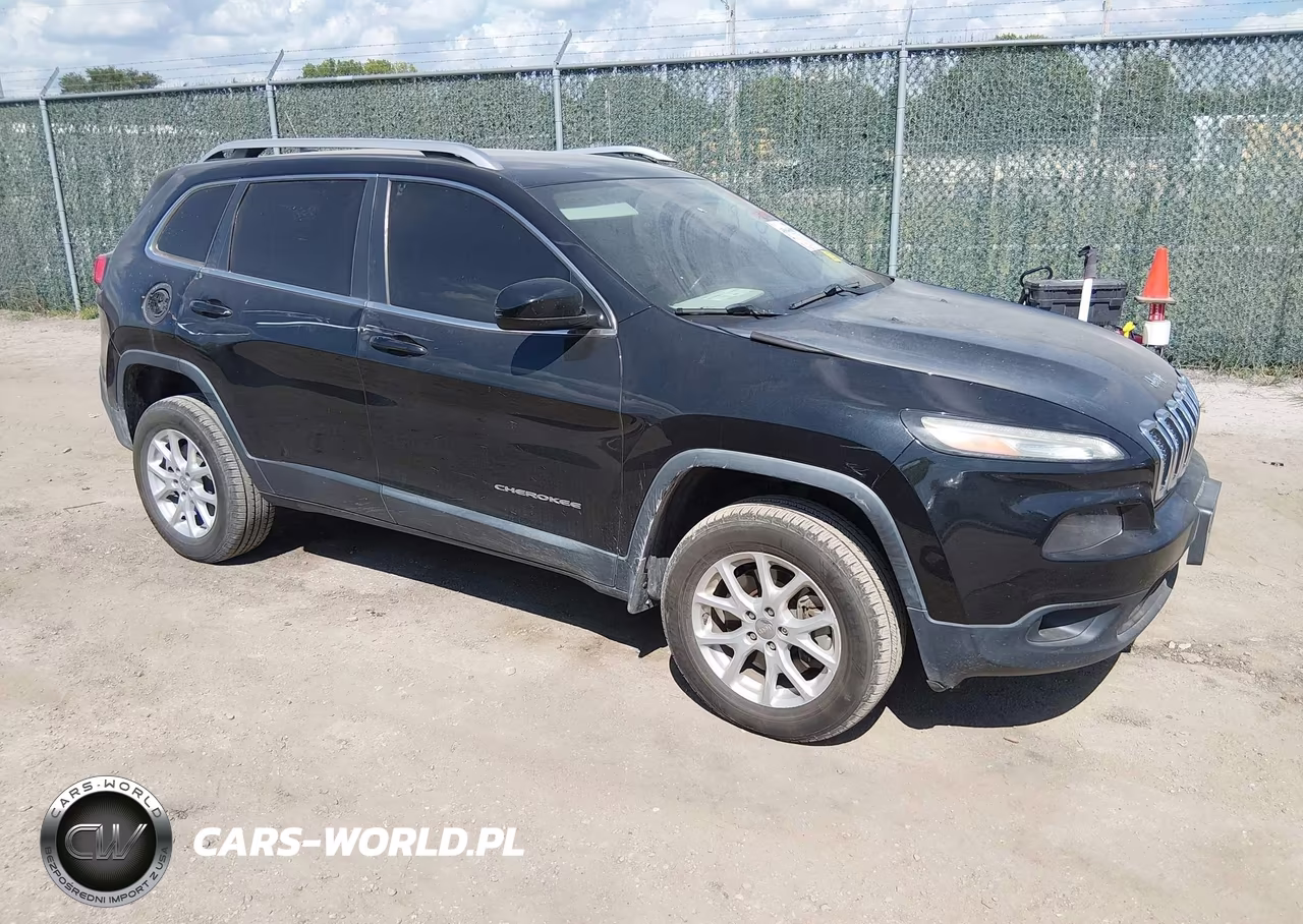 2015 Jeep Cherokee Latitude – zdjęcie 1 z 16