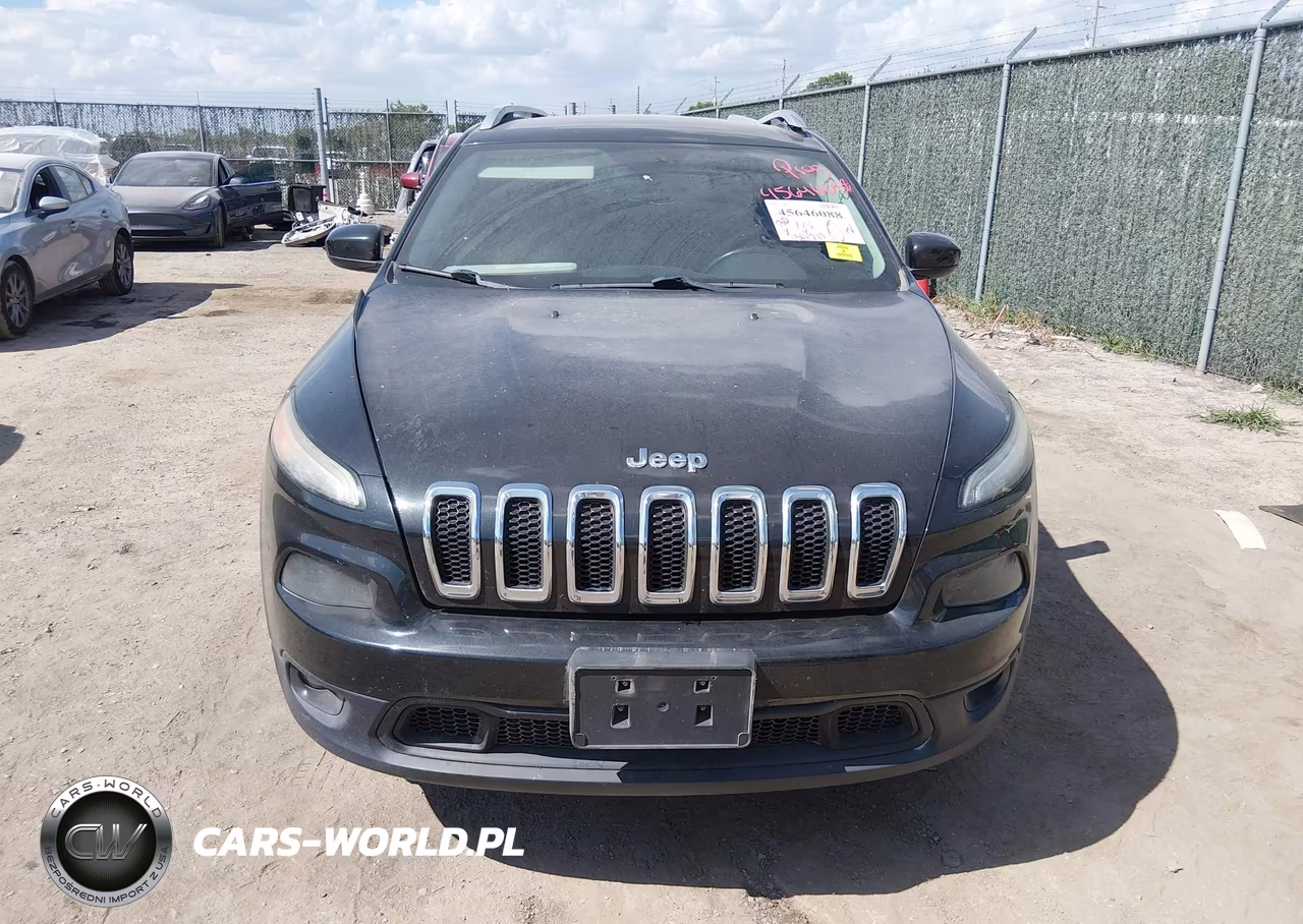 2015 Jeep Cherokee Latitude VIN:1C4PJMCS0FW726155 - 12