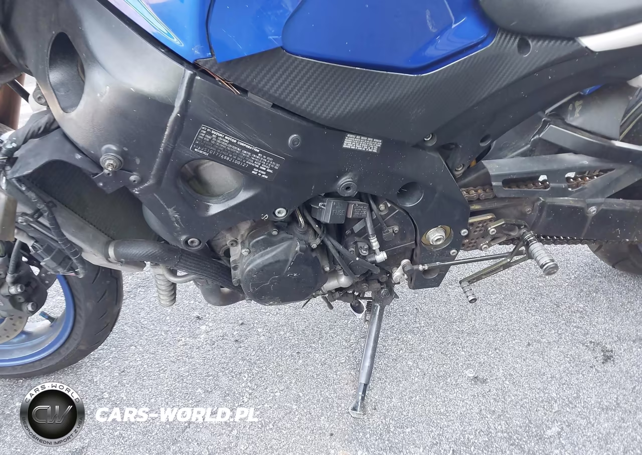 2008 Suzuki Gsx-R1000 VIN:JS1GT77A882100127 - 9