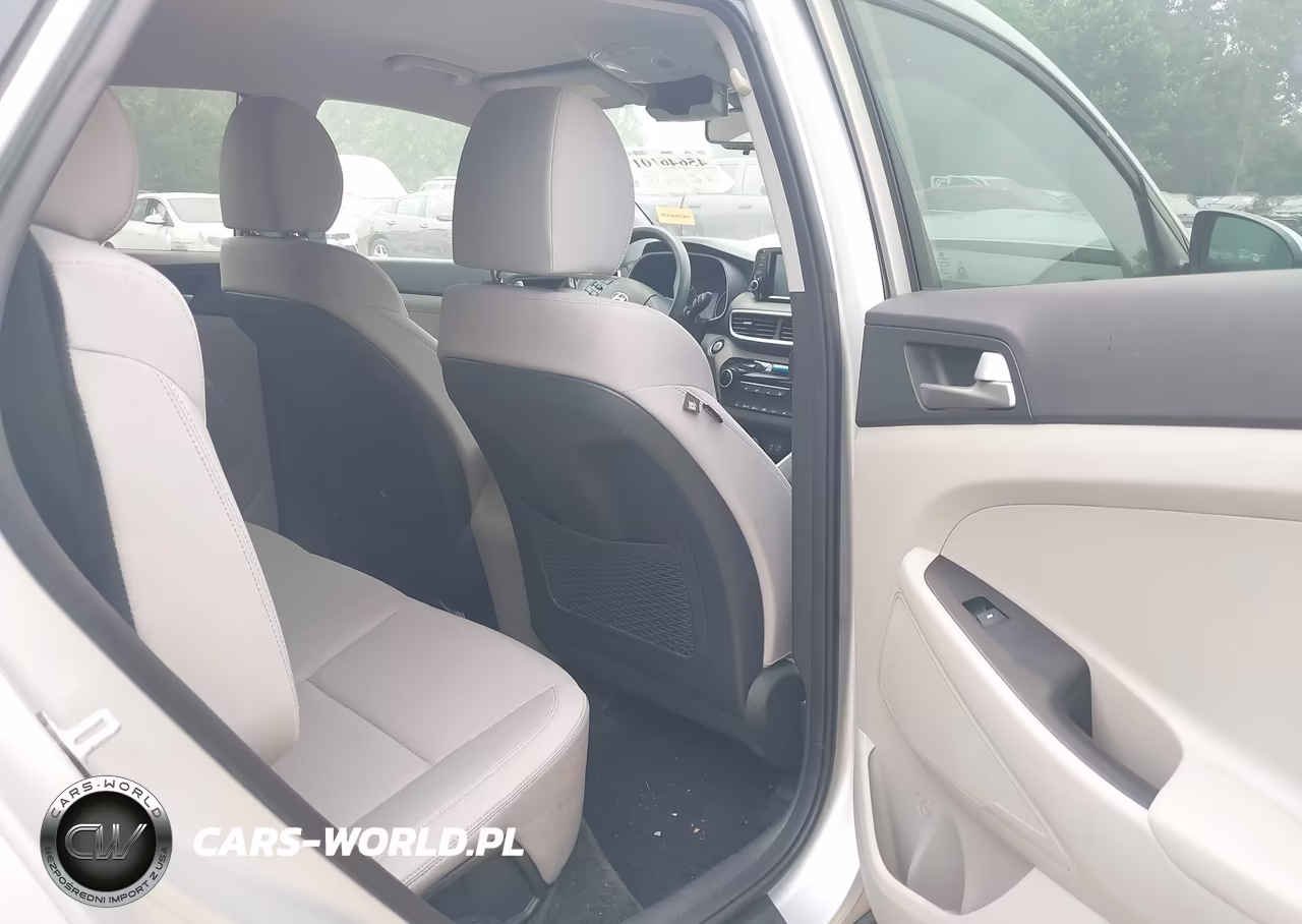 2019 Hyundai Tucson Value VIN:KM8J33A4XKU050295 - 8