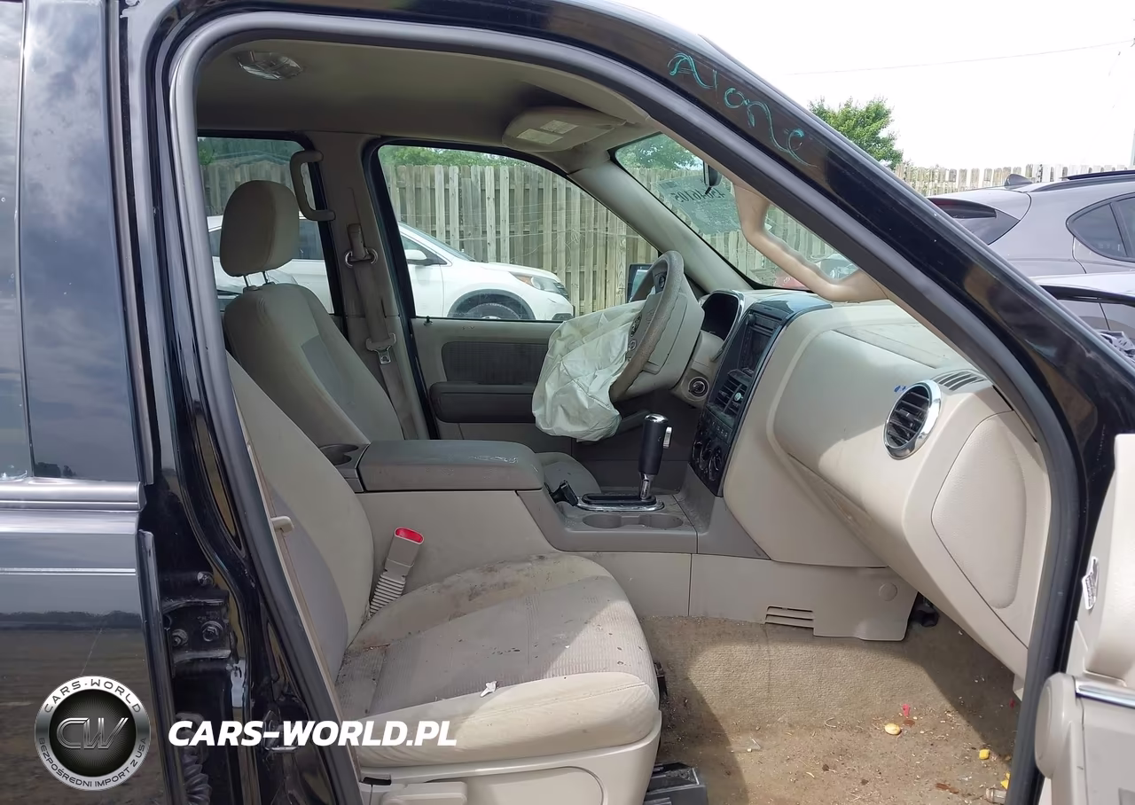2007 Ford Explorer Xlt VIN:1FMEU73E07UA37574 - 5