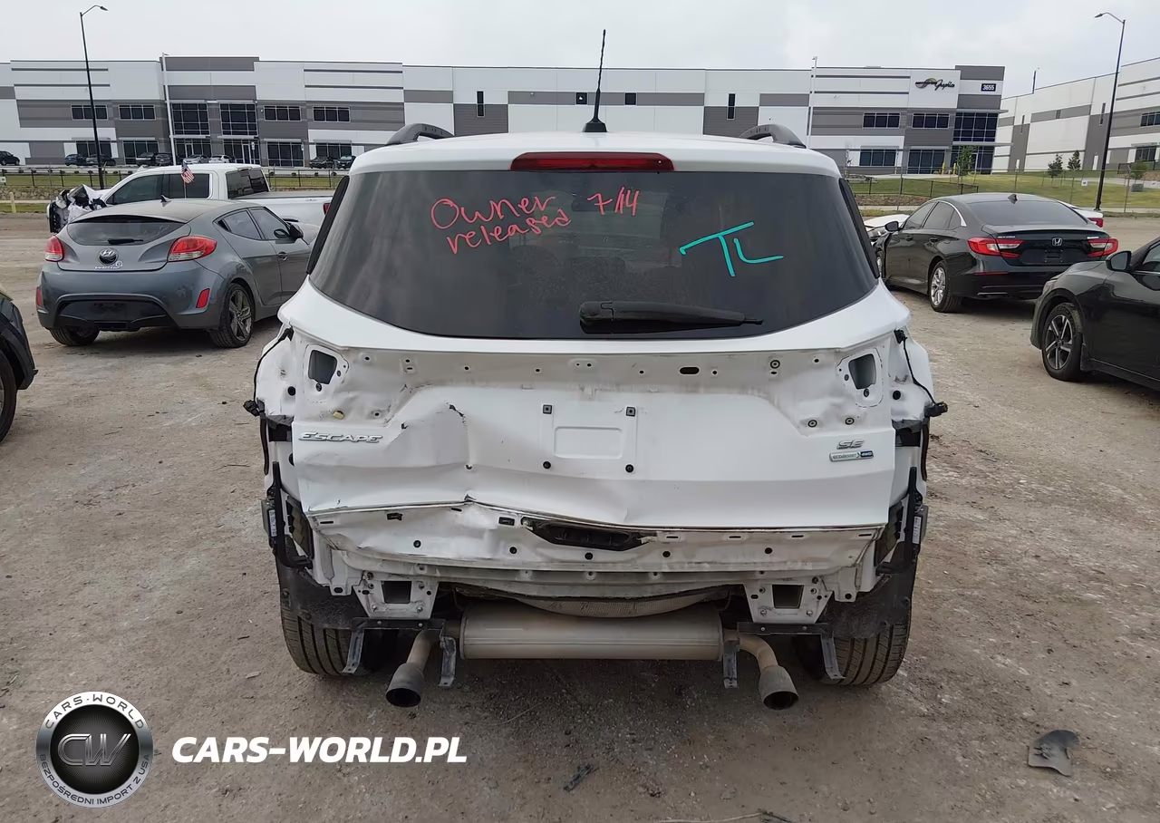 2017 Ford Escape Se VIN:1FMCU9GD4HUB90724 - 16