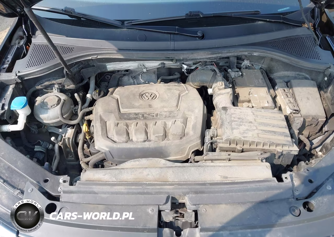 2018 Volkswagen Tiguan 2.0T S VIN:3VV0B7AX2JM091089 - 10