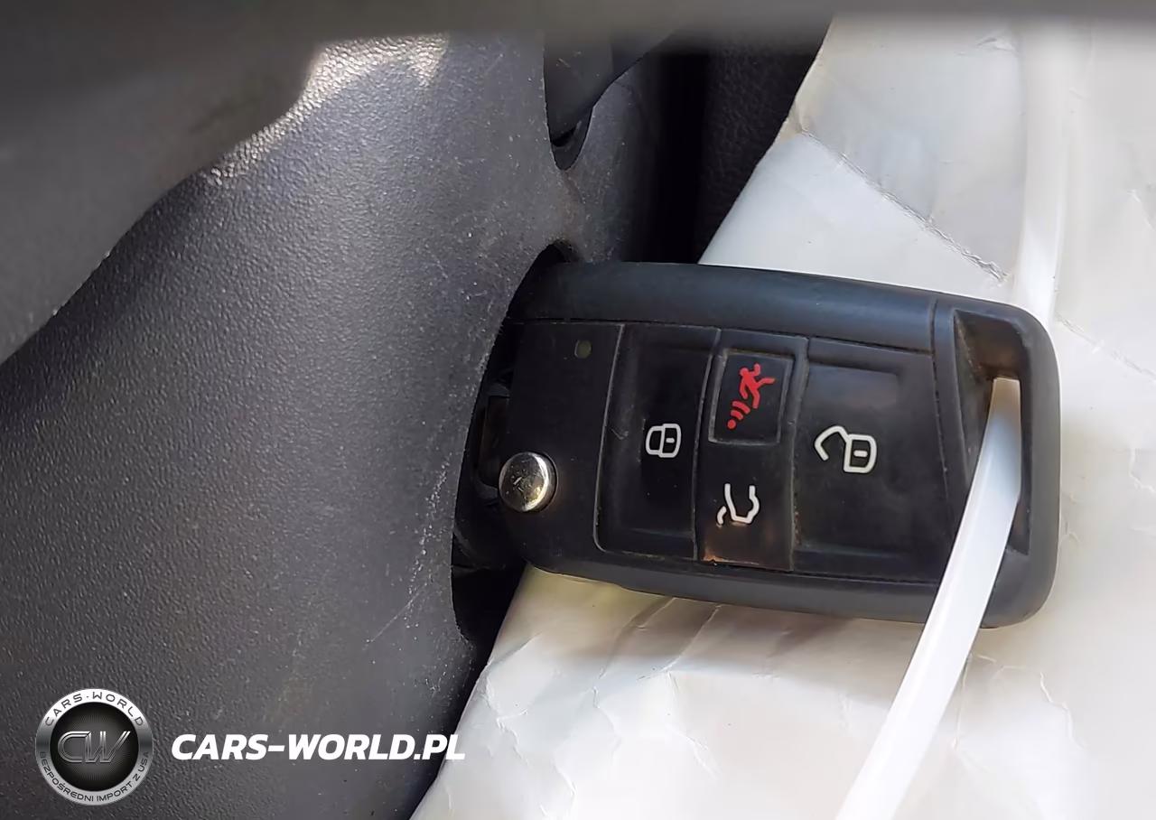 2018 Volkswagen Tiguan 2.0T S VIN:3VV0B7AX2JM091089 - 11