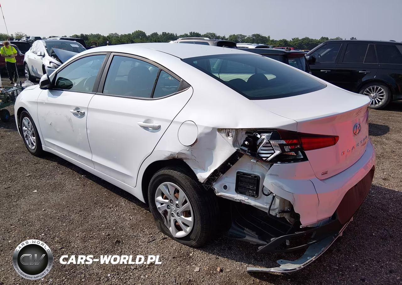 2019 Hyundai Elantra Se VIN:5NPD74LF6KH428634 - 3