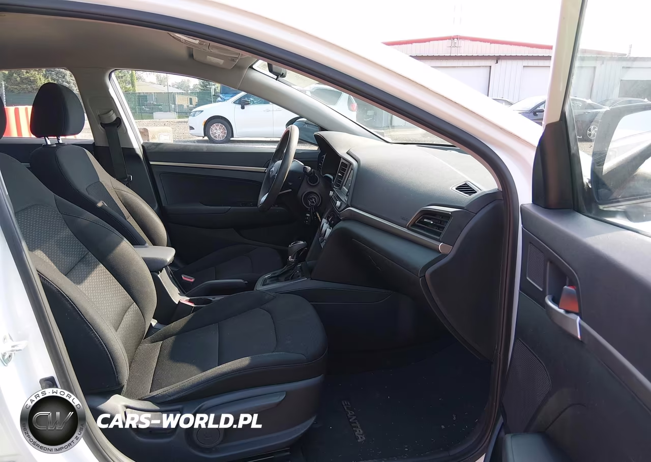 2019 Hyundai Elantra Se VIN:5NPD74LF6KH428634 - 5