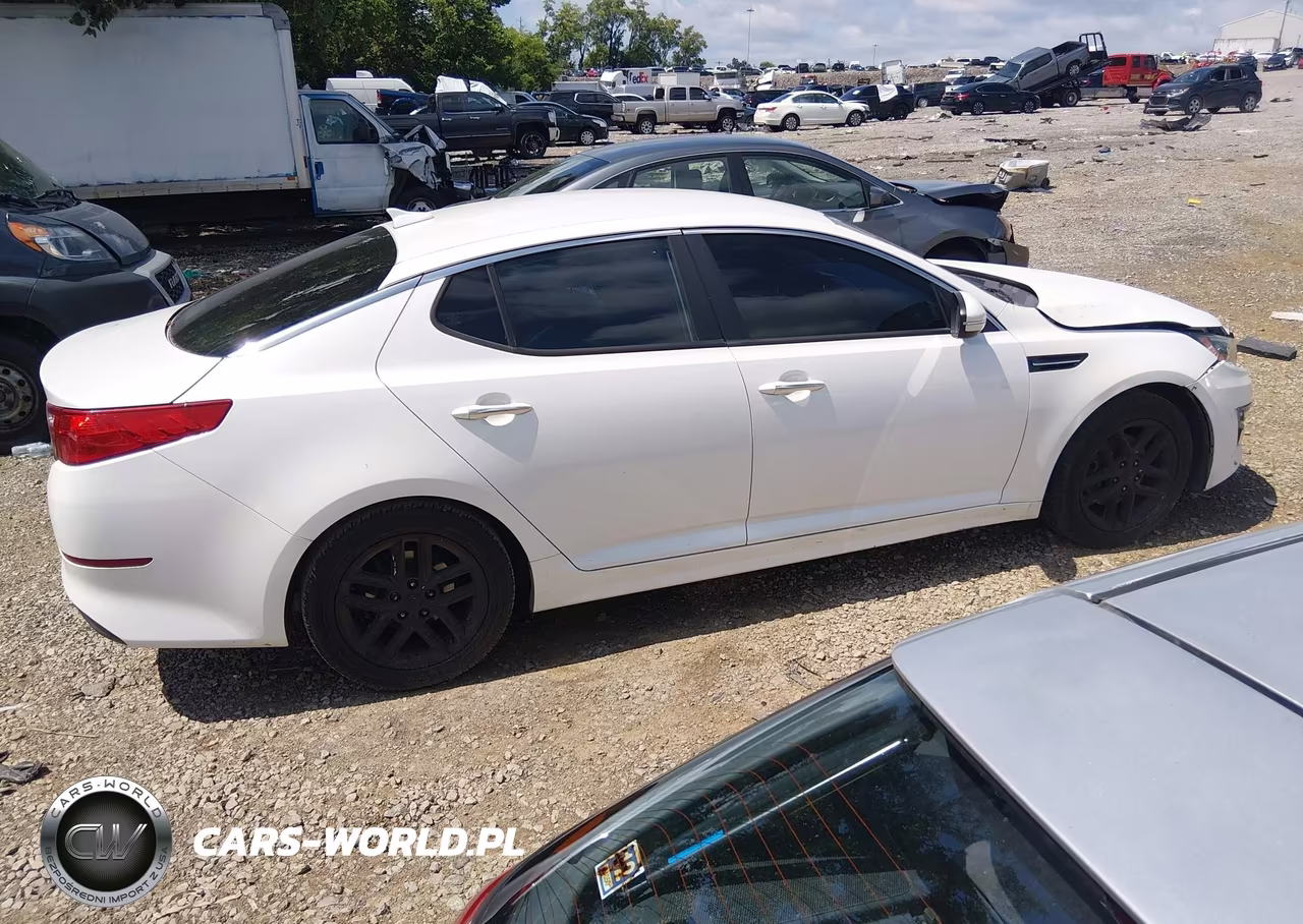 2015 Kia Optima Lx VIN:KNAGM4A74F5538621 - 13