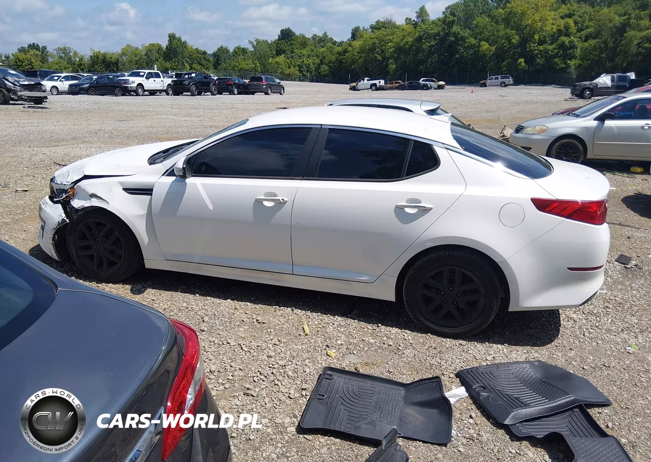 2015 Kia Optima Lx VIN:KNAGM4A74F5538621 - 14