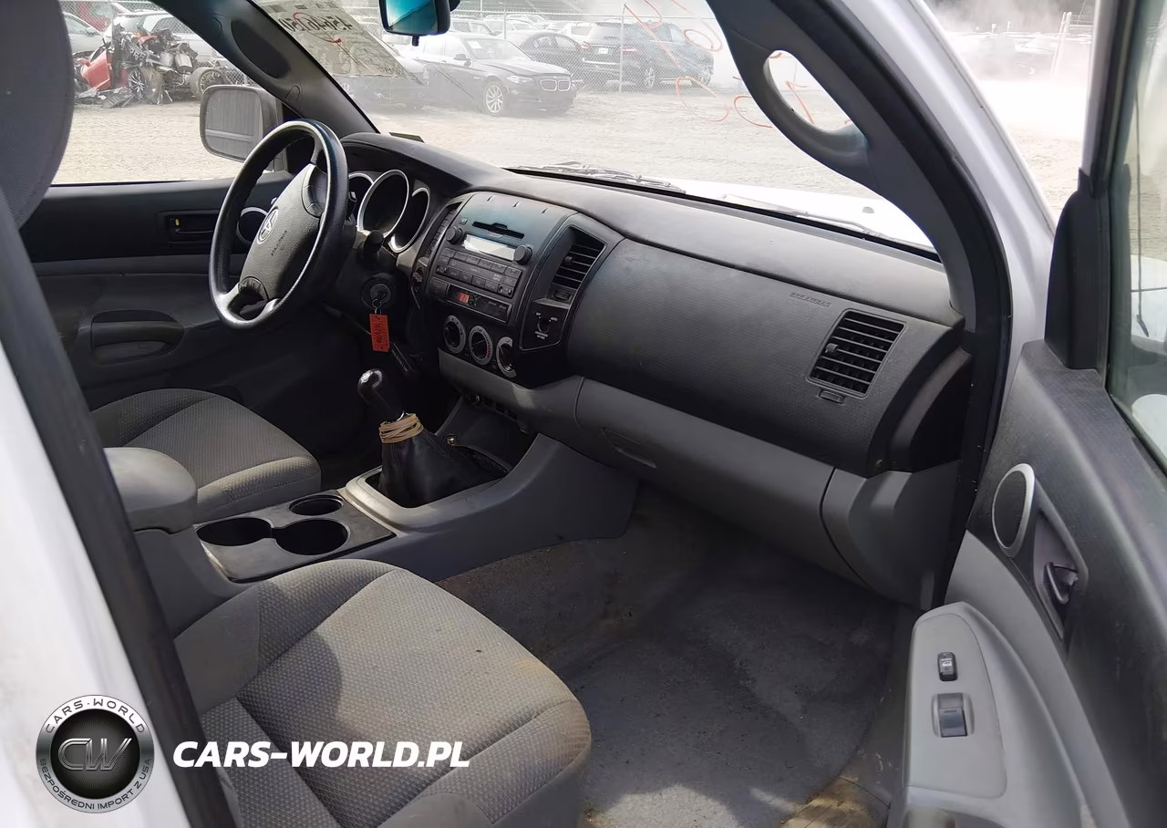2009 Toyota Tacoma VIN:5TEUX42N49Z596658 - 5