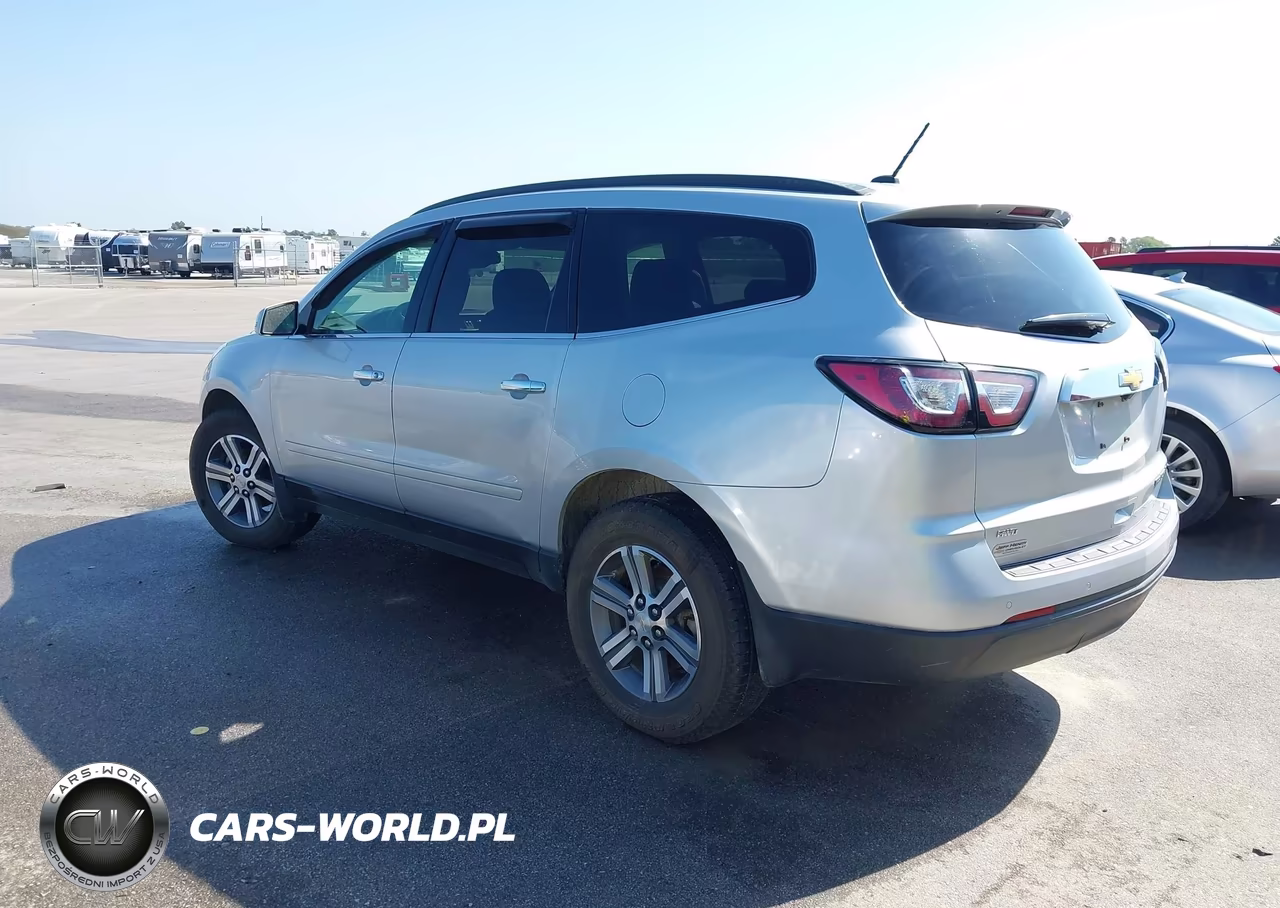 2015 Chevrolet Traverse Lt VIN:1GNKVHKD2FJ390232 - 3