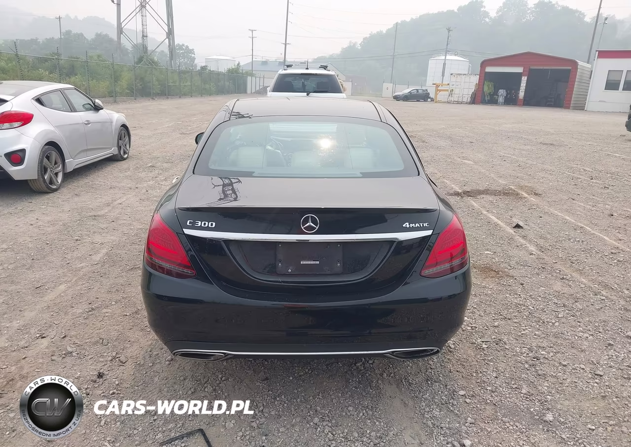 2019 Mercedes-Benz C 300 4Matic VIN:55SWF8EBXKU292938 - 17