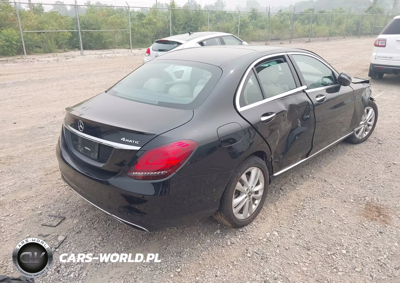 2019 Mercedes-Benz C 300 4Matic VIN:55SWF8EBXKU292938 - 4