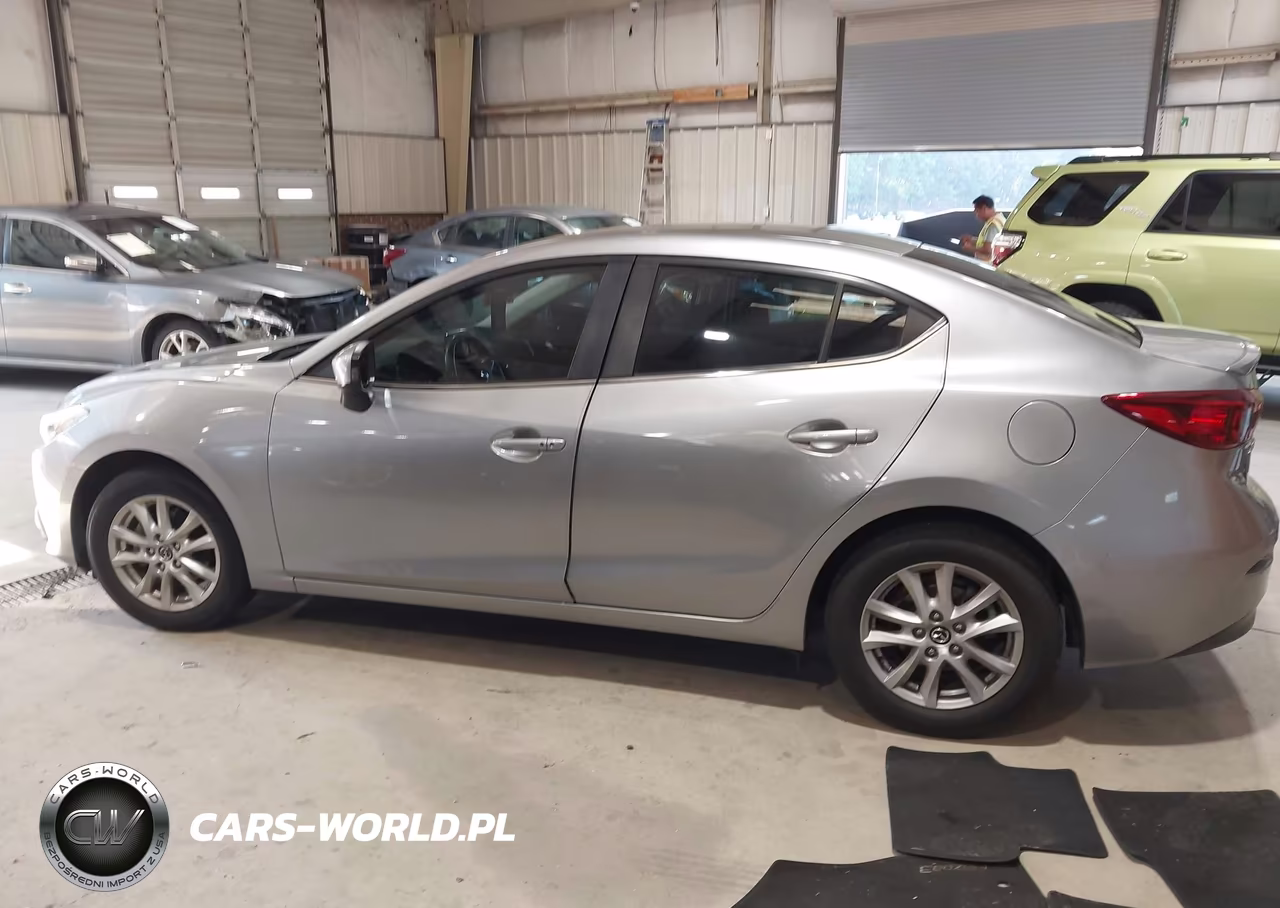 2015 Mazda Mazda3 I Touring VIN:JM1BM1V74F1269274 - 14