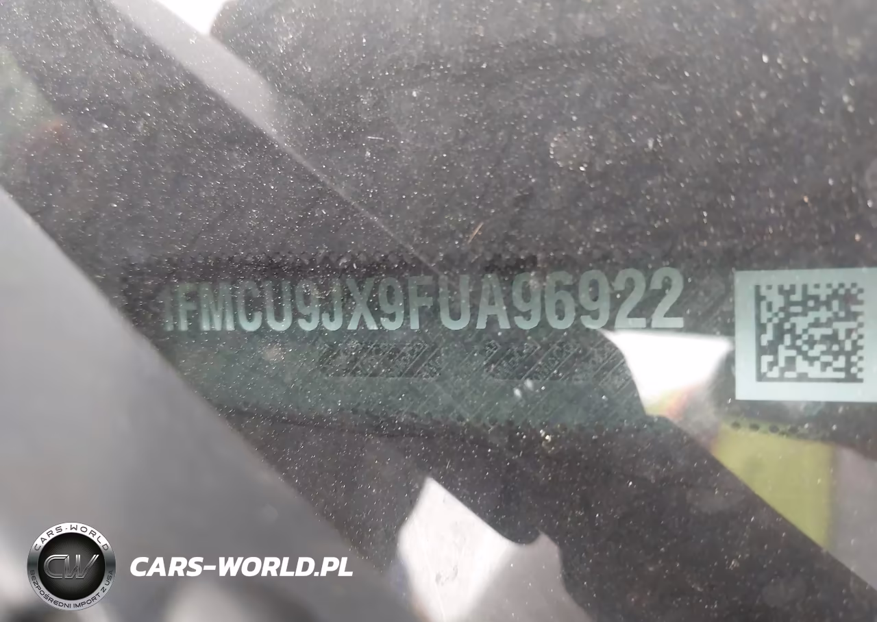 2015 Ford Escape Titanium VIN:1FMCU9JX9FUA96922 - 17