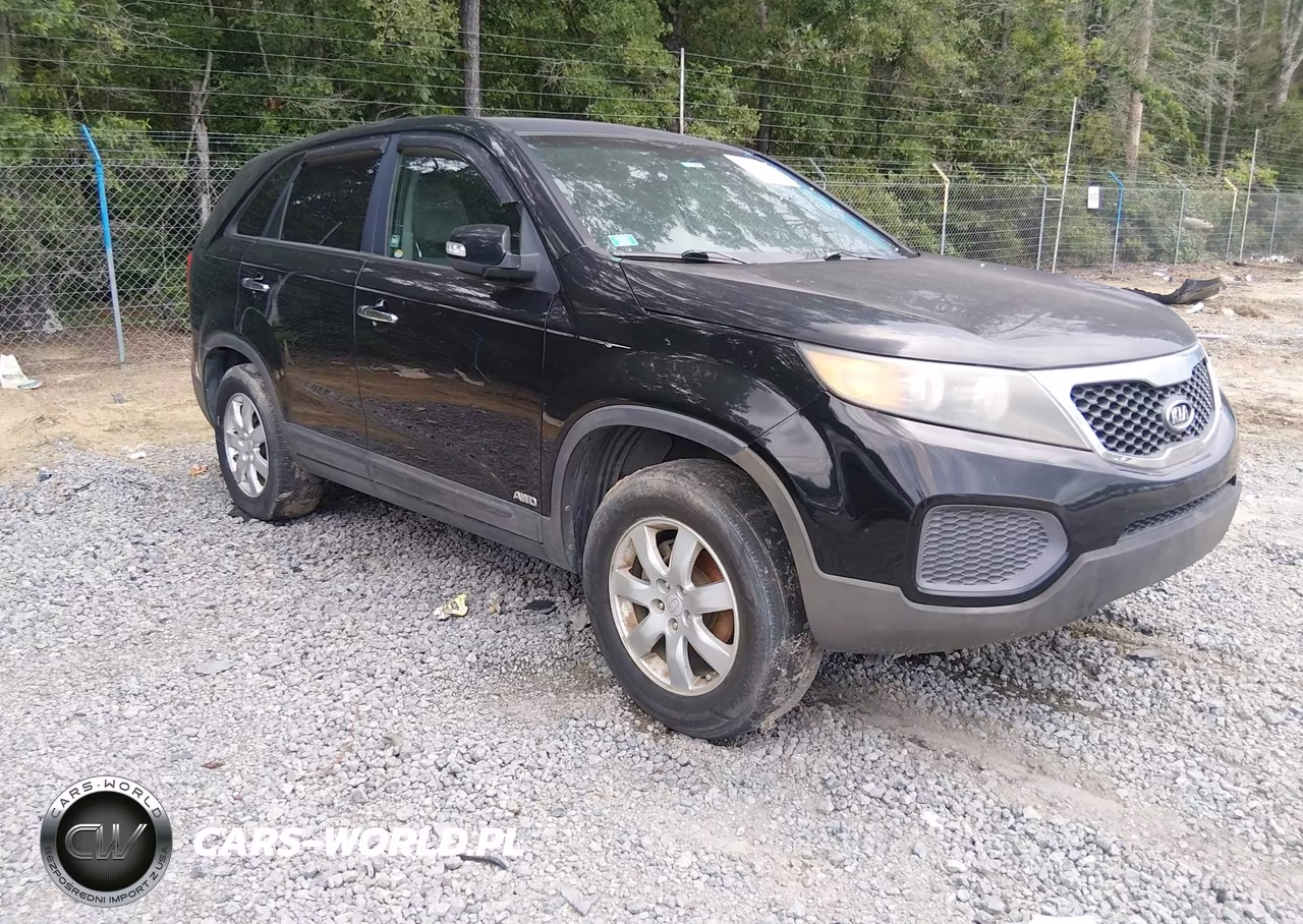 2011 Kia Sorento Lx VIN:5XYKTCA10BG088599 - 1