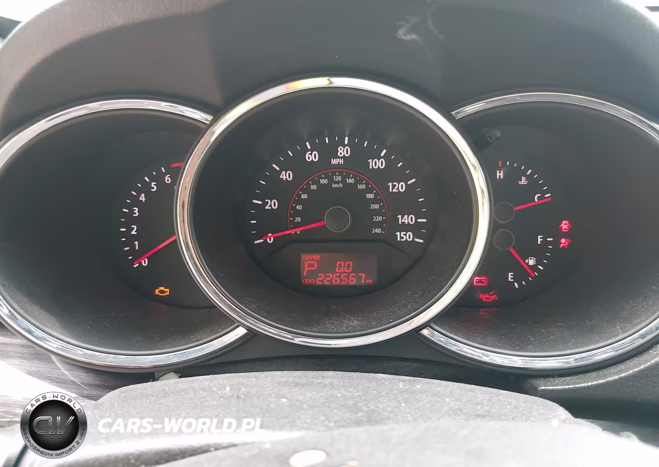 2011 Kia Sorento Lx VIN:5XYKTCA10BG088599 - 7