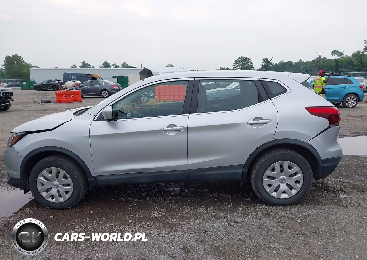 2019 Nissan Rogue Sport S VIN:JN1BJ1CR4KW620696 - 14