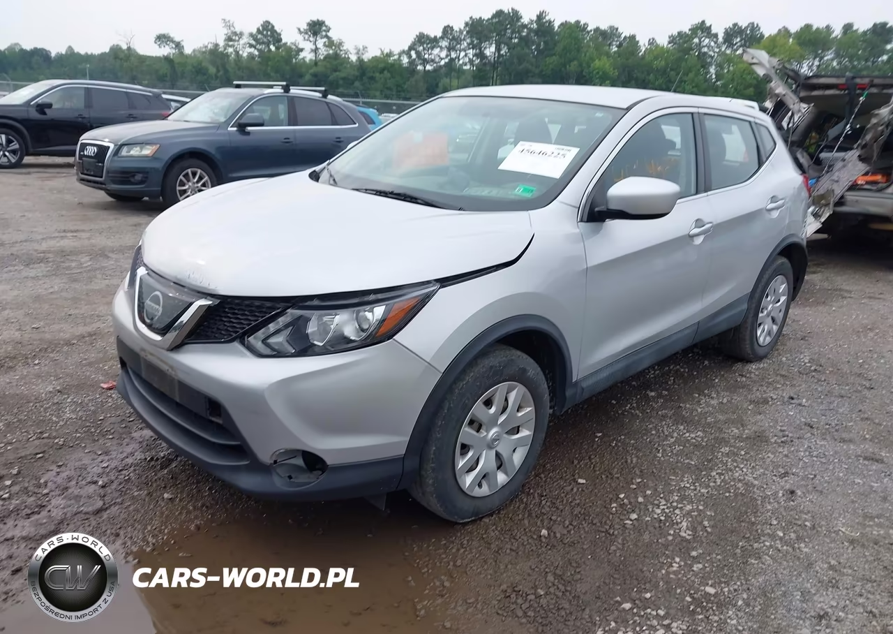 2019 Nissan Rogue Sport S VIN:JN1BJ1CR4KW620696 - 2