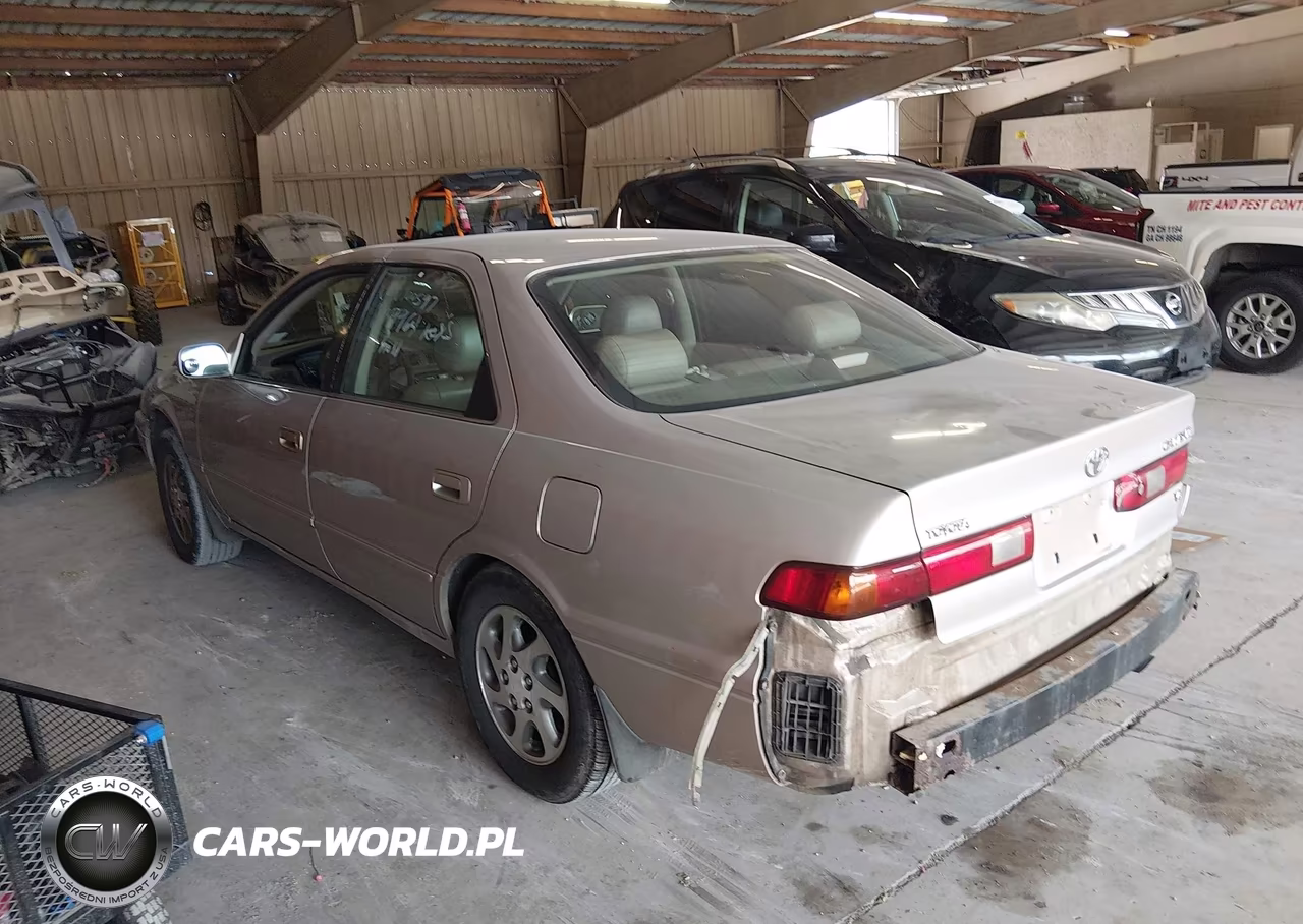 1997 Toyota Camry Xle V6 VIN:4T1BF22K0VU029964 - 3