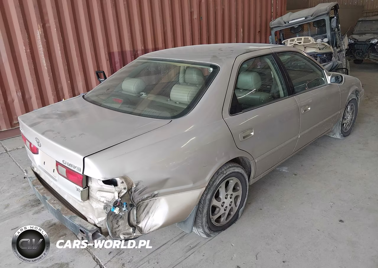 1997 Toyota Camry Xle V6 VIN:4T1BF22K0VU029964 - 4