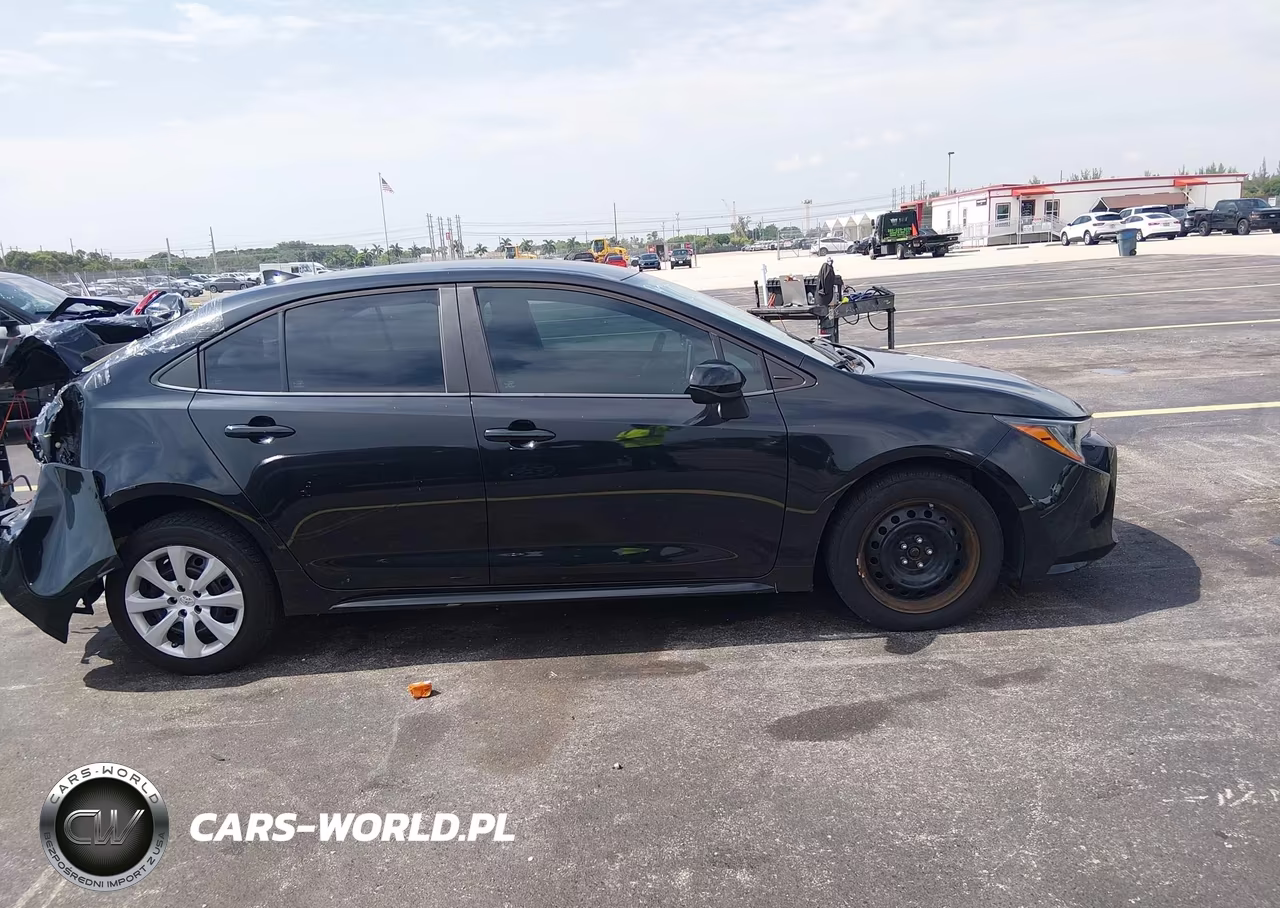 2020 Toyota Corolla Le VIN:5YFEPRAE1LP089202 - 13