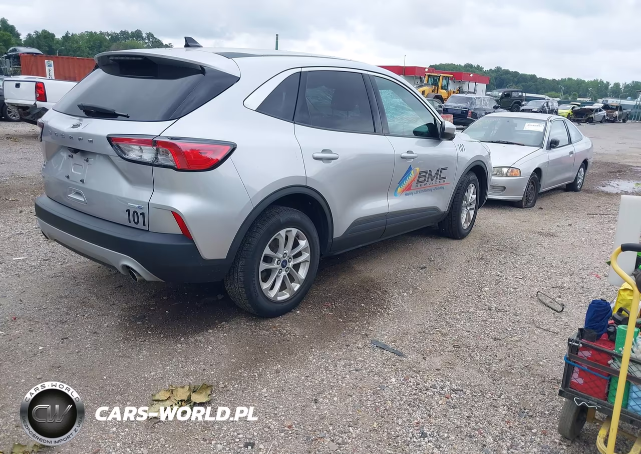 2020 Ford Escape Se VIN:1FMCU9G63LUA48150 - 4
