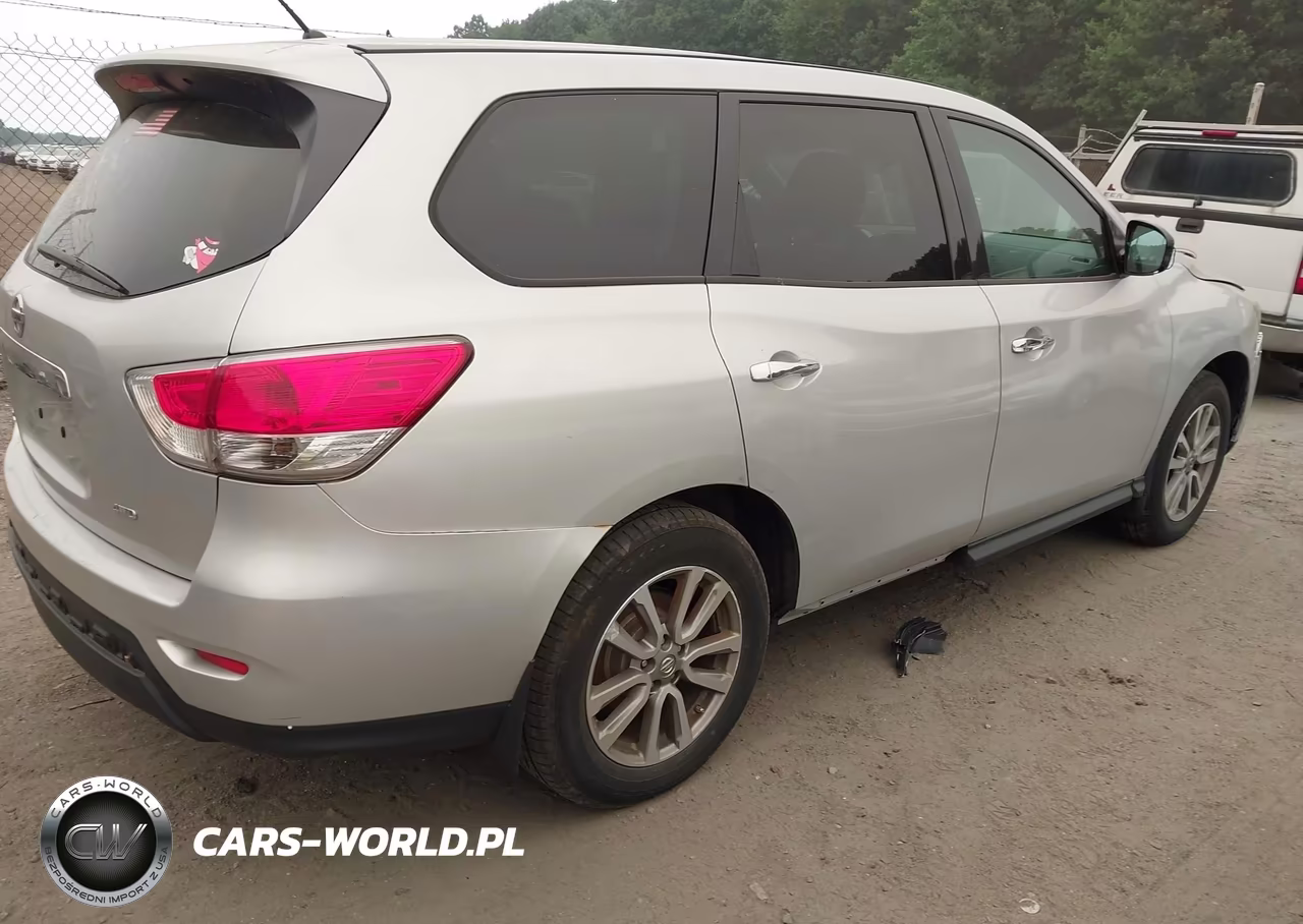 2014 Nissan Pathfinder S VIN:5N1AR2MMXEC734956 - 4