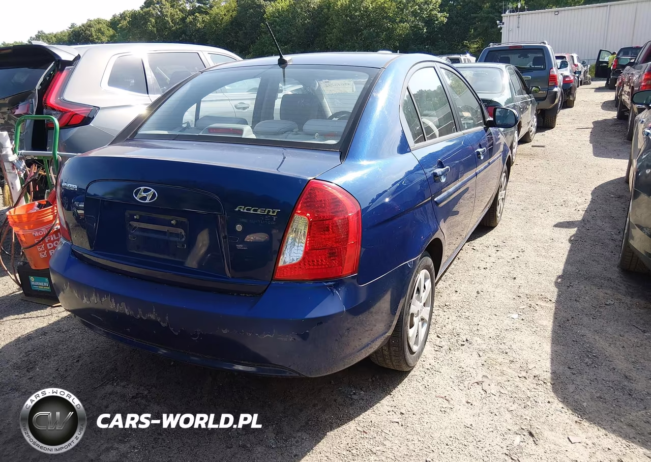 2010 Hyundai Accent Gls VIN:KMHCN4AC8AU469874 - 4
